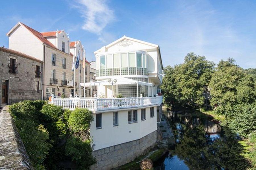 Hotel Ansuina Banos Del Molgas Екстериор снимка