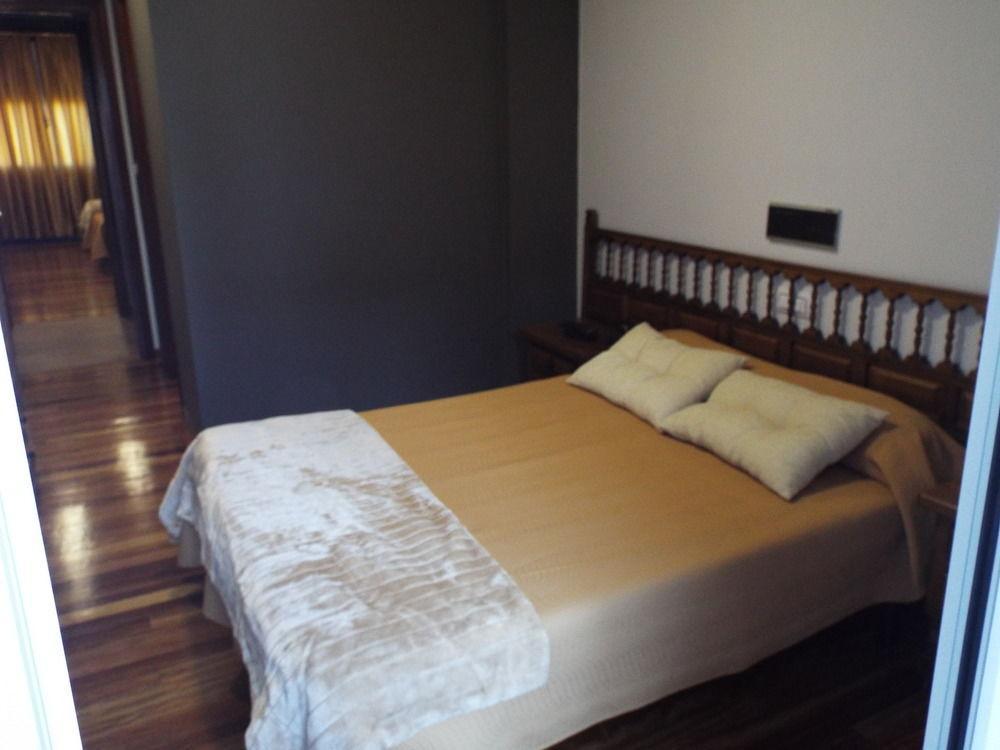 Hotel Ansuina Banos Del Molgas Екстериор снимка