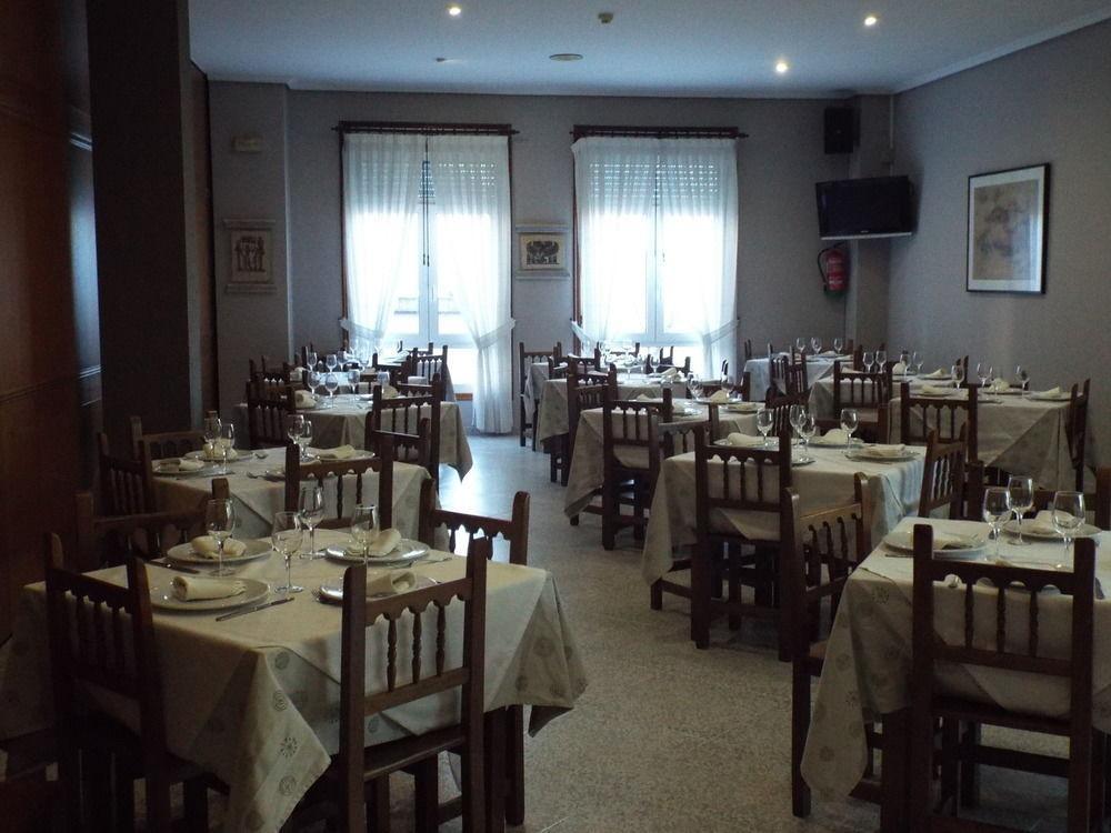 Hotel Ansuina Banos Del Molgas Екстериор снимка
